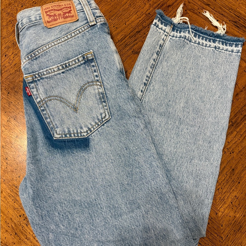 Levi's Light Blue Straight Jeans